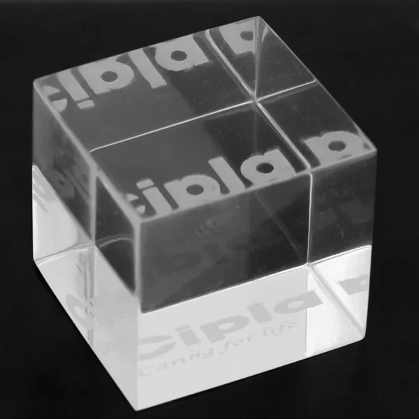Transparent Cubical Paper Weight